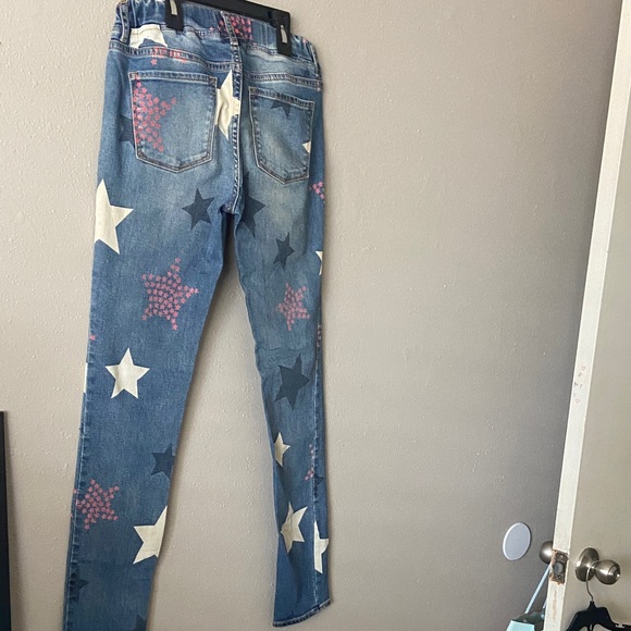 GAP Kids Blue Jeans with Star Design - Picture 4 of 5